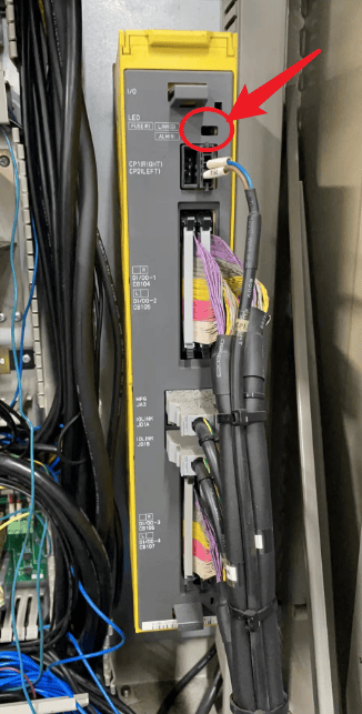 FANUC IO模块的指示灯一直闪烁是不是有问题